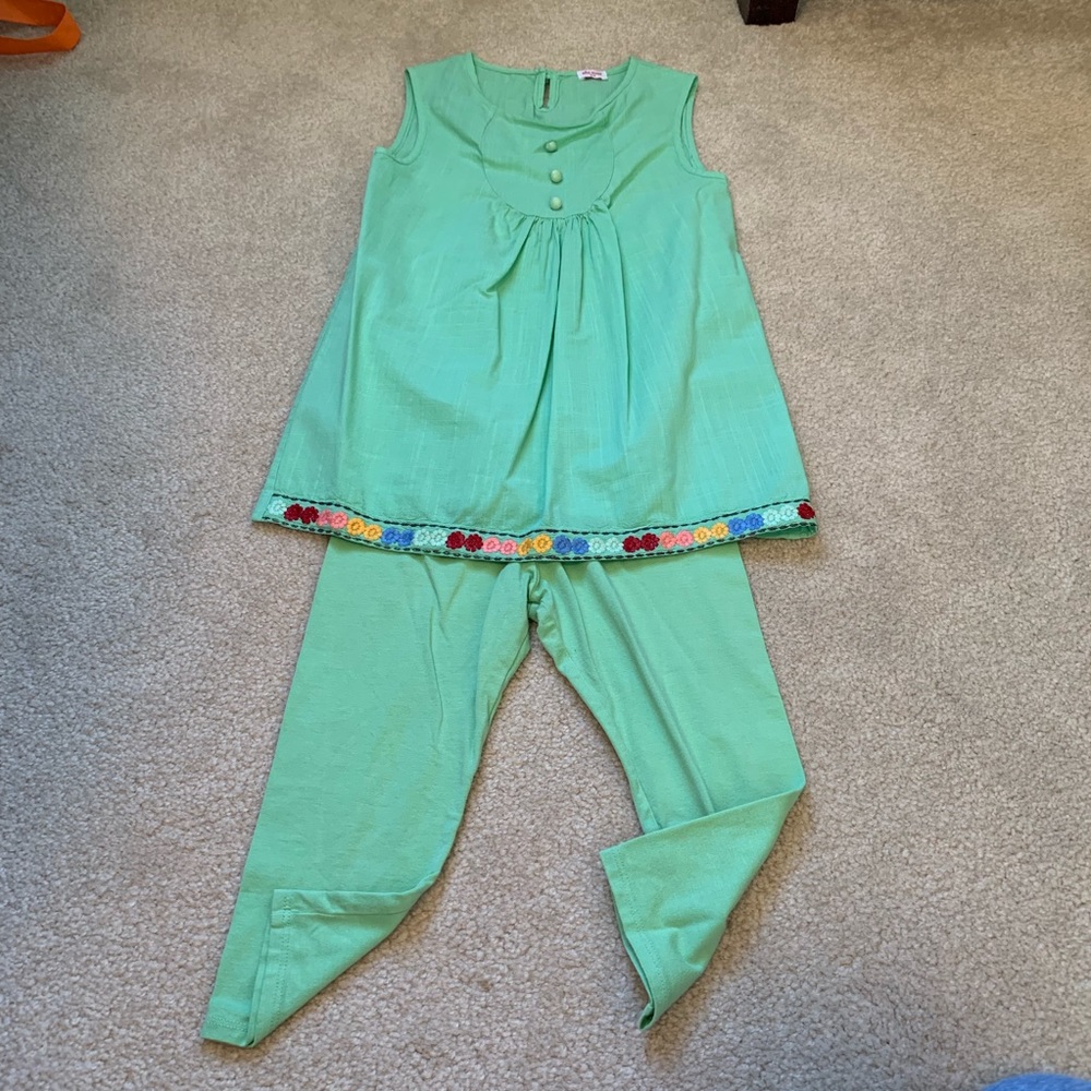 Girls 2 piece set